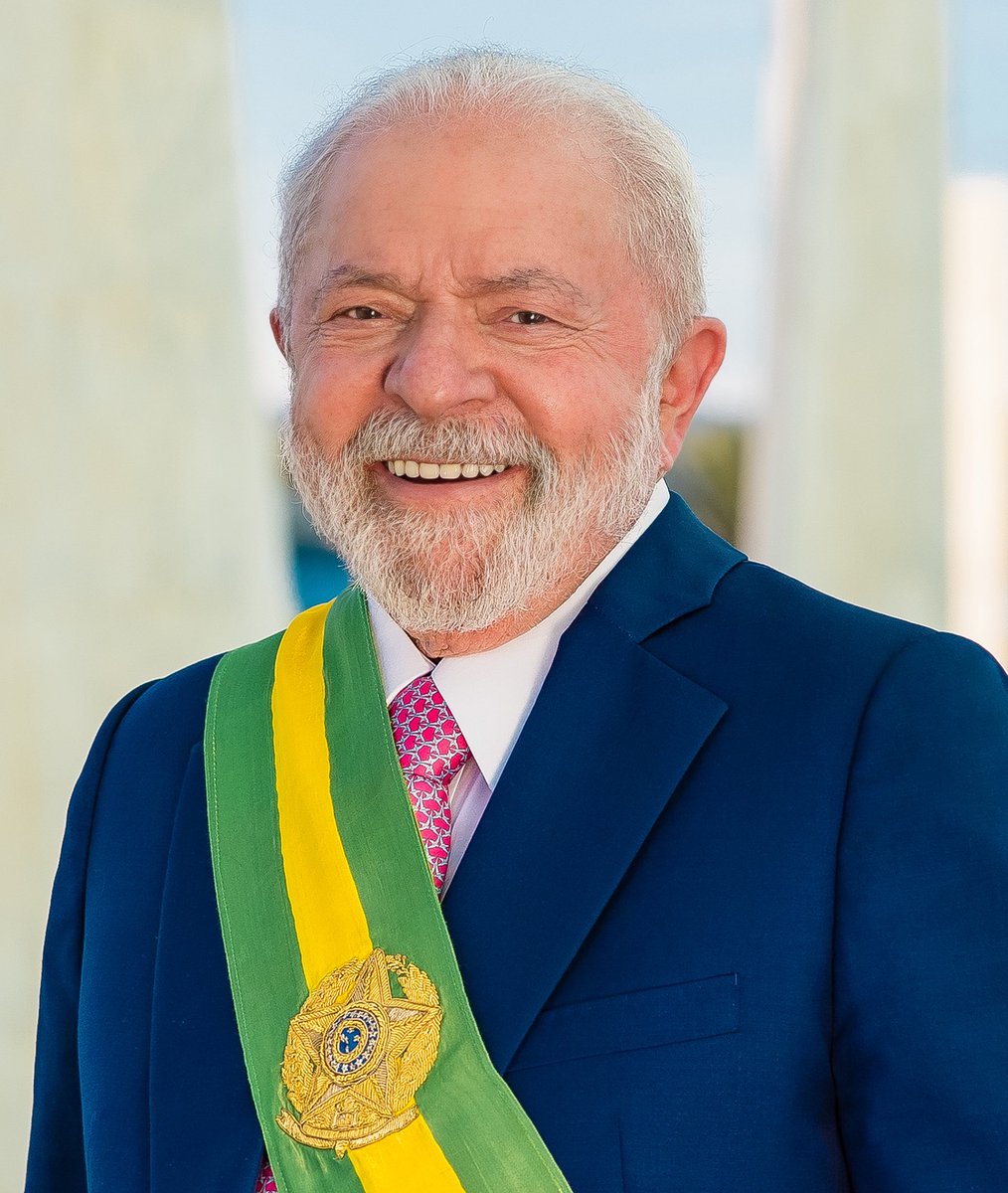 updatecharts's tweet photo. Kayblack declara voto em Lula. https://t.co/NQS6cBkzJt