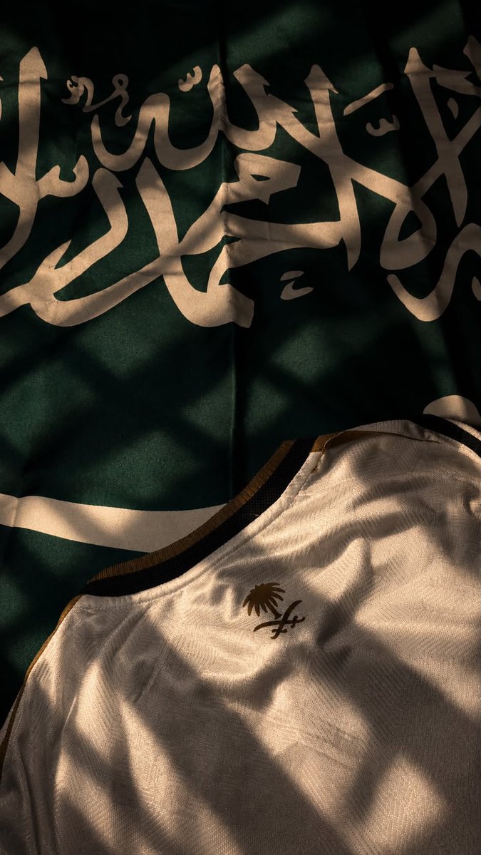 lvr_108's tweet photo. عز وفخر 🇸🇦 https://t.co/o7LB7HOBOR