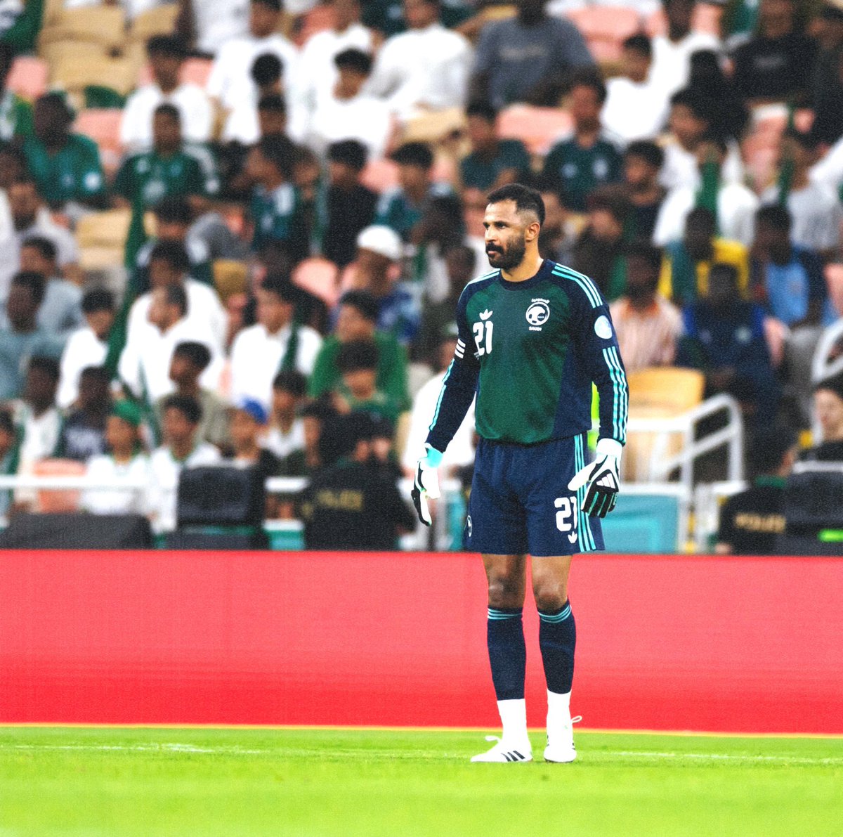 iFalcon10's tweet photo. " اشيلكم على كتوفي من الوقت
خايف من الطيحه وخايف عليكم" 💚 https://t.co/P9rojguI7t