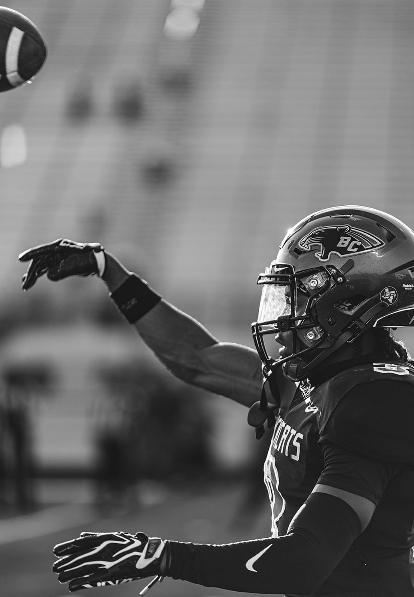 Crazy_bra3's tweet photo. Great team win against Navasota. Finished with 11 tackles‼️
@CoachOrloffBU @CoachK_Johnson @AlphaMara4 @CoachBoEls @CoachNardo14 @CoachJulesM @ColbyWeihausen5 @CoachIsh_ @CoachTreW @the_BBoyd @bobwager31 @_BRETTCUMNOCK @Wylder_Grafft @b_kimberling2 @CoachKierenW @coachsteveirvin https://t.co/eLbC745KiL