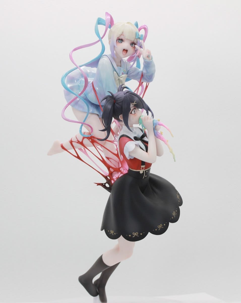 Leviannatho's tweet photo. I want this to be a real figure soo bad https://t.co/euAQx0UyCG
