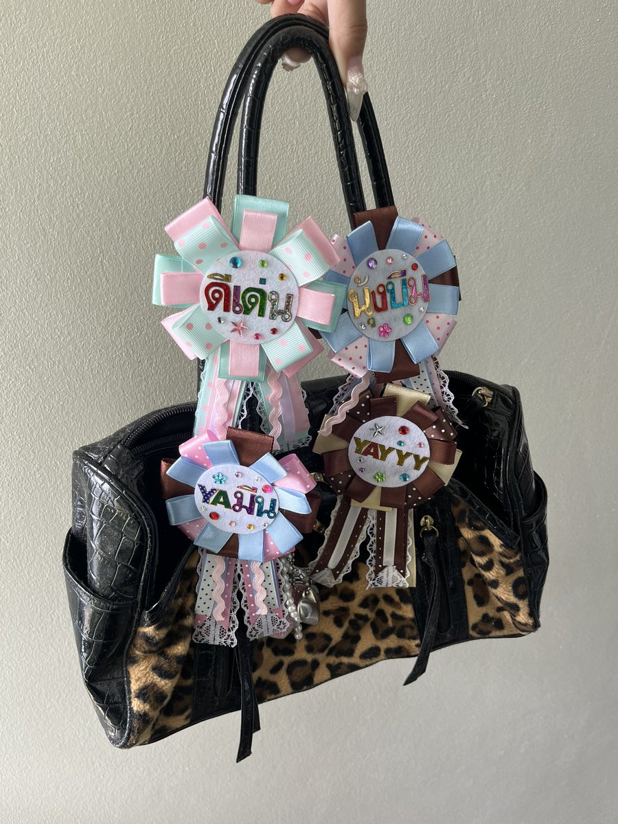 lilipinkcore's tweet photo. ty for order <3 🩵⭐ ˖Ი𐑼⋆
สนใจสอบถาม @ หน้า bio ค้าบ

⋱⋰ ♥⋱⋰ ♥⋱⋰ ♥⋱⋰ ♥⋱⋰  

#rosetteribbon #ของขวัญปัจฉิม #ของขวัญรับปริญญา #รับปริญญา #ของขวัญให้แฟน #rosetteribbon #ribbonrosette  #พวงกุญแจ #ของขวัญวาเลนไทน์ #ตลาดนัดพวงกุญแจ #ของขวัญ #ปัจฉิม #วาเลนไทน์ #diy https://t.co/6Zxy6ZHlIM