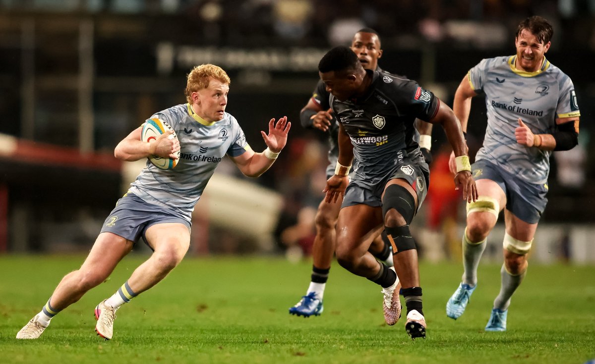 leinsterrugby's tweet photo. ⚡ Robbie Henshaw, Thomas Clarkson and Andrew Osborne all crossed for tries as we fell to a 26-20 bonus-point defeat in Durban 

📰 Read the match report: https://t.co/FRSjk6mqgU

#SHAvLEI https://t.co/ugEXZPNisI