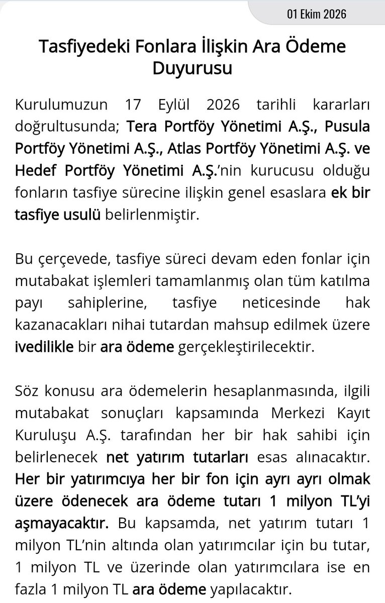 traderilyas's tweet photo. #FonMagdurlarıAnaParaistiyor

🚨 Fon mağduru arkadaşlardan mesajlar gelmiş bir araştırma yaptım.

1 Ekim 2026 tarihli SPK açıklamasına göre artık somut bir ödeme mekanizması gelmiş.
Burada önemli nokta şu: Bu ödeme nihai tazminat değil, ara ödeme.

Peki Şu an ne kadar ödenecek?
SPK'nın açıkladığı sisteme göre:
Net yatırım tutarı 1 milyon TL'nin altındaysa: yatırımcının belirlenen net yatırım tutarının tamamı ara ödeme olarak ödenecekmiş.
1 milyon TL ve üzerindeyse: şimdilik en fazla 1 milyon TL ara ödeme yapılacak.
Bu ödeme her yatırımcı için, her fon bazında değerlendiriliyor.
Ödenen para, daha sonra yapılacak nihai tasfiye ödemesinden mahsup edilecekmiş.

Net yatırım tutarı

Örnek verirsek:

300 bin TL       👉 300 bin TL

1 milyon TL      👉 1 milyon TL

1,5 milyon TL  👉 1 milyon TL

5 milyon TL     👉 1 milyon TL

Ama 1 milyon TL üstünde kalan para yanmış değil. Tasfiye tamamlandığında fonun gerçek varlıkları ve satışlardan elde edilen tutar üzerinden nihai hesaplama yapılacakmış. SPK ayrıca fon varlıklarının uygun piyasa koşullarında satılabilmesi için bazı tasfiye süresini 3 aydan 6 aya çıkardı bu bilgi önemli bence 

⚠️ Peki herkes zararının tamamını alacak mı?

İşte Burada kritik ayrım var

📉 Fon değer kaybetti diye devlet otomatik olarak bütün zararı karşılamıyor. Yatırım fonlarında piyasa kaynaklı zarar ile mevzuata aykırı işlemden doğan zarar farklı değerlendiriliyor. YTM ( Yatırımcı Tazmin Merkezi ) resmi açıklamasında da piyasa fiyat hareketlerinden kaynaklanan zararların YTM tazmin sistemi kapsamında olmadığı belirtiliyor.

Kısaca:
1️⃣ Önce → 1 milyon TL'ye kadar ara ödeme
2️⃣ Sonra → fonların tasfiyesi ve varlıkların nakde çevrilmesi
3️⃣ Ardından → yatırımcının nihai alacağının hesaplanması
4️⃣ Eğer mevzuata aykırılık nedeniyle ayrıca zarar doğduğu tespit edilirse → sorumlulara karşı diğer hukuki yollar gündeme gelebilecekmiş.

En önemli ayrıntı:

SPK'nın 1 Ekim açıklamasında bu uygulamanın öncelikle para piyasası fonlarından başlayacağı belirtiliyor.