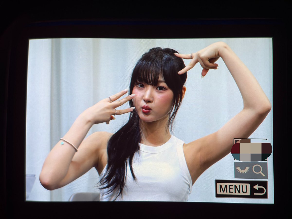txmyluv_'s tweet photo. 존예고양이ㅜㅜ https://t.co/btNpSvsYaC