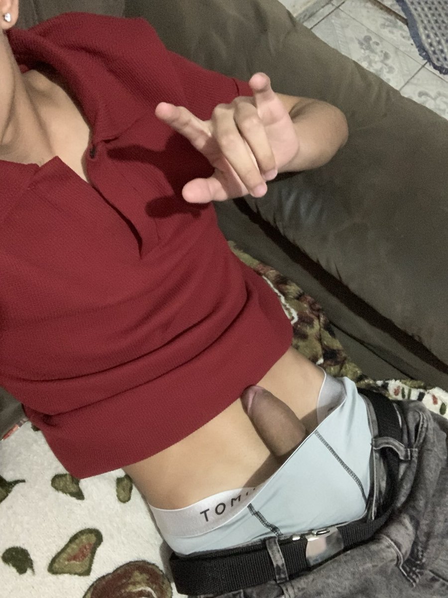 novinhopromaxx's tweet photo. Será que consigo te provocar até você tirar a calça? 👀 https://t.co/r5tzU6JTUR