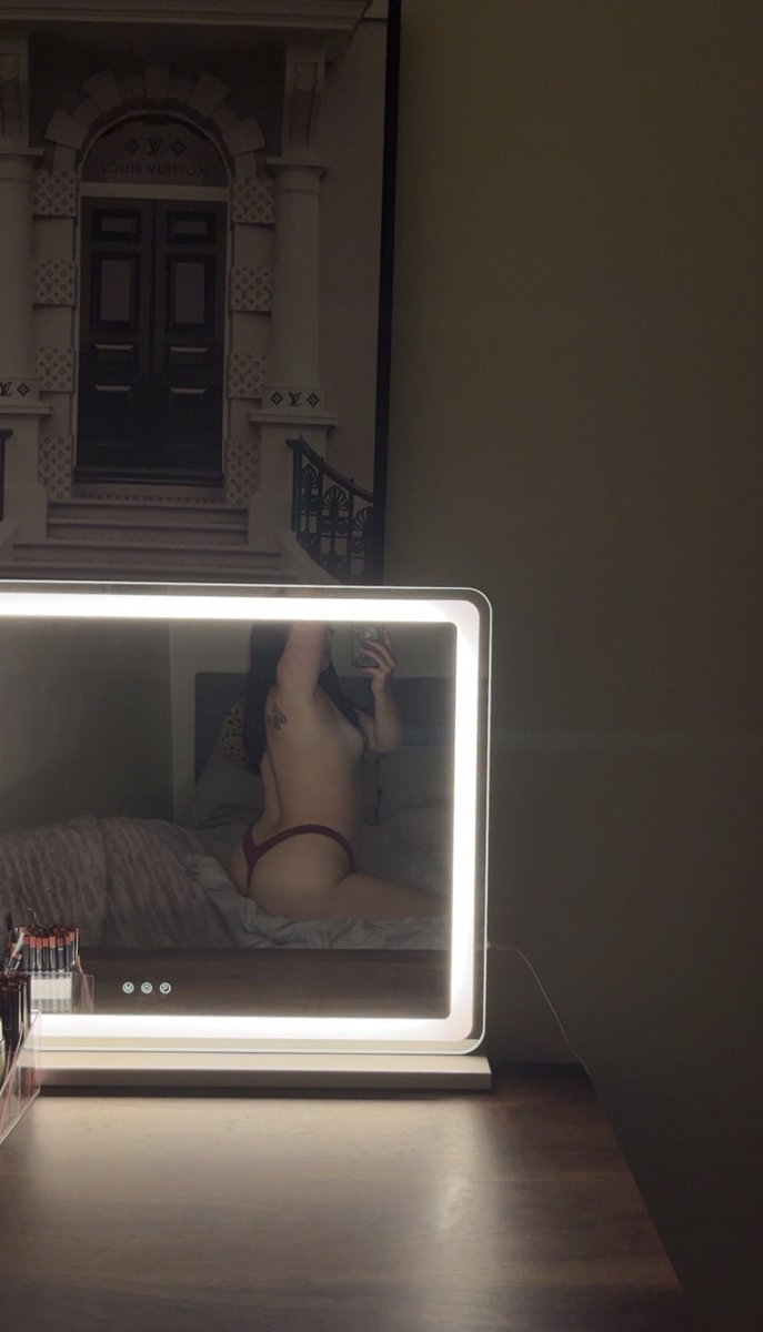 Kay966777727906's tweet photo. me n u onna menu tn😝

#content #contentcreator #onlyfans #stripper #whitegirl https://t.co/zckXVKBXJU