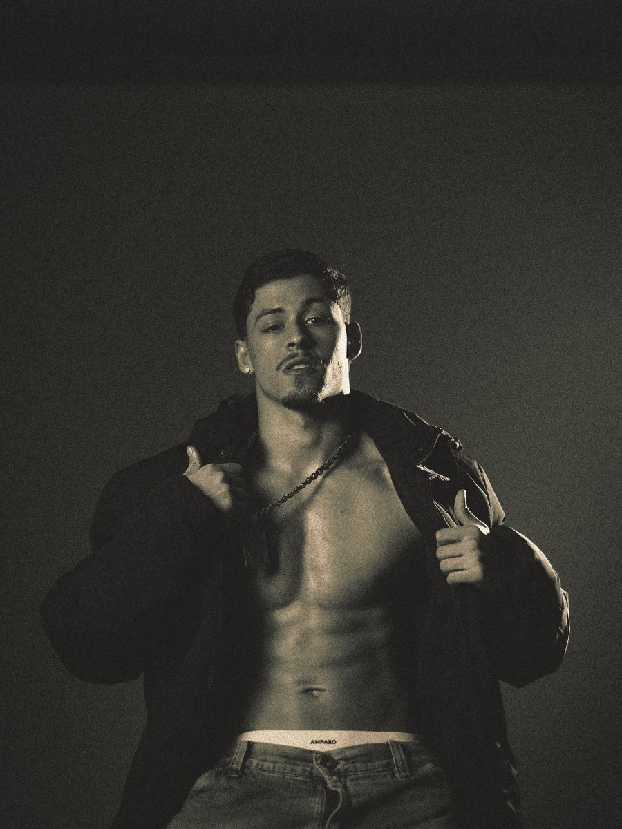 lipemonty's tweet photo. ᅠ
ᅠ

            𝗣𝗛𝗘𝗟𝗟𝗜𝗣𝗘 𝖬𝖮𝖭𝖳𝖮𝖸𝖠
            𝟭𝟵𝟵𝟴  |  𝖧𝖮𝖬𝖮. 𝘃𝗲𝗿𝘀.
            𝗇-𝗆𝗈𝗇𝗈   —   𝟭 , 𝟵𝟮
            𝗉𝗋𝗈𝖿𝖾𝗌𝗌𝗈𝗋 𝗎𝗇𝗂𝗏𝖾𝗋𝗌𝗂𝗍𝖺́𝗋𝗂𝗈
            𝖽𝖾 𝗵𝗶𝘀𝘁𝗼́𝗿𝗶𝗮 𝖾 𝗺𝗮𝘀𝘀𝗮𝗴𝗶𝘀𝘁𝗮.ᅠ
ᅠ

⠀⠀⠀ https://t.co/Dr0B1JmNEZ
