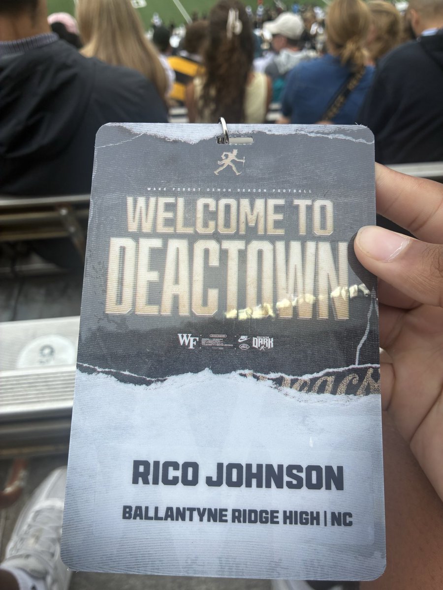 R1cojohnson's tweet photo. Blessed to receive the opportunity to visit @WakeFB 

@FernandezCoach @Coach_Allen2018 @CoachGreenDBs @pepman704 @brhswolves_fb https://t.co/nw54lfXH6x
