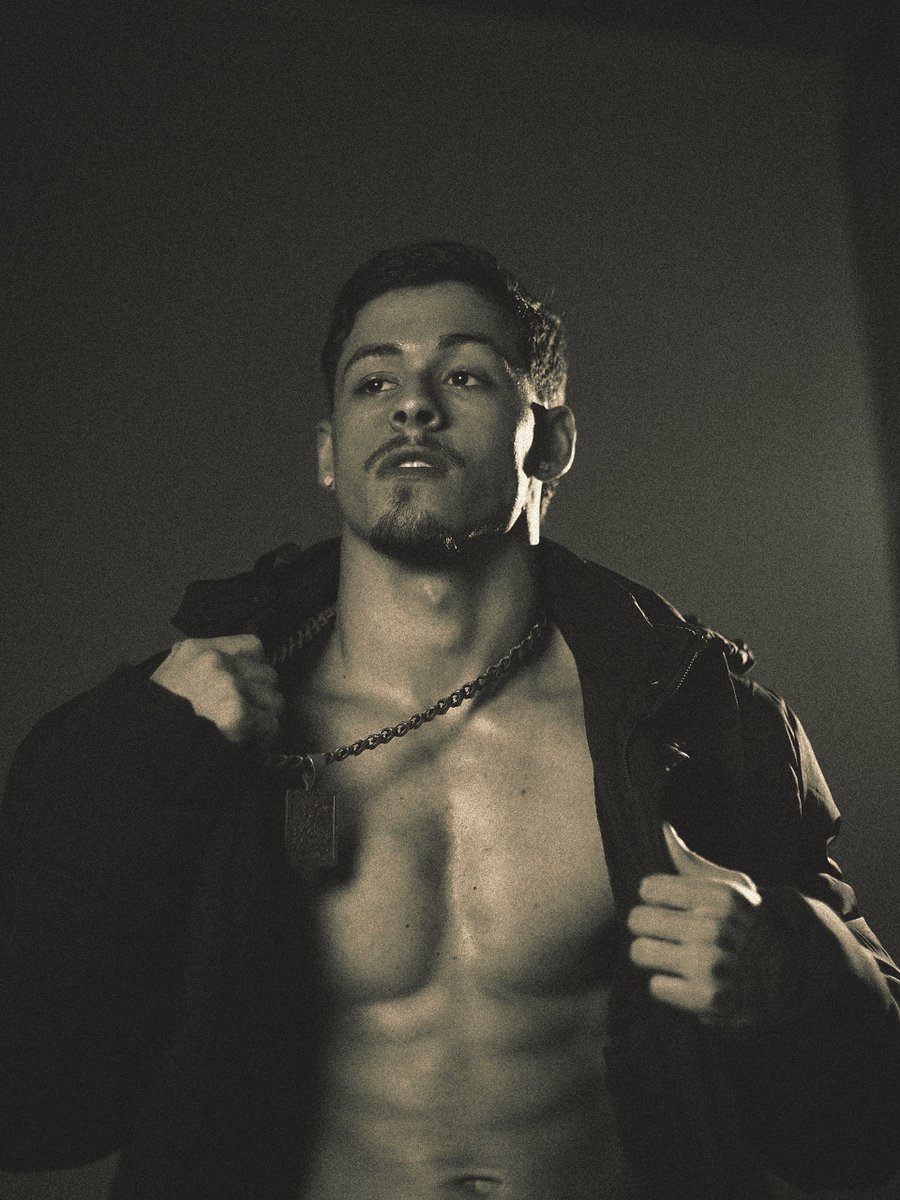 lipemonty's tweet photo. ᅠ
ᅠ

            𝗣𝗛𝗘𝗟𝗟𝗜𝗣𝗘 𝖬𝖮𝖭𝖳𝖮𝖸𝖠
            𝟭𝟵𝟵𝟴  |  𝖧𝖮𝖬𝖮. 𝘃𝗲𝗿𝘀.
            𝗇-𝗆𝗈𝗇𝗈   —   𝟭 , 𝟵𝟮
            𝗉𝗋𝗈𝖿𝖾𝗌𝗌𝗈𝗋 𝗎𝗇𝗂𝗏𝖾𝗋𝗌𝗂𝗍𝖺́𝗋𝗂𝗈
            𝖽𝖾 𝗵𝗶𝘀𝘁𝗼́𝗿𝗶𝗮 𝖾 𝗺𝗮𝘀𝘀𝗮𝗴𝗶𝘀𝘁𝗮.ᅠ
ᅠ

⠀⠀⠀ https://t.co/Dr0B1JmNEZ