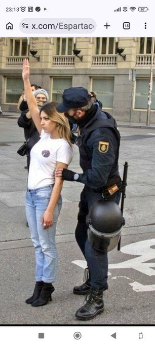 RomanCues_i0sm's tweet photo. Ninguna diferencia, no jodas. https://t.co/gTjgroMre8