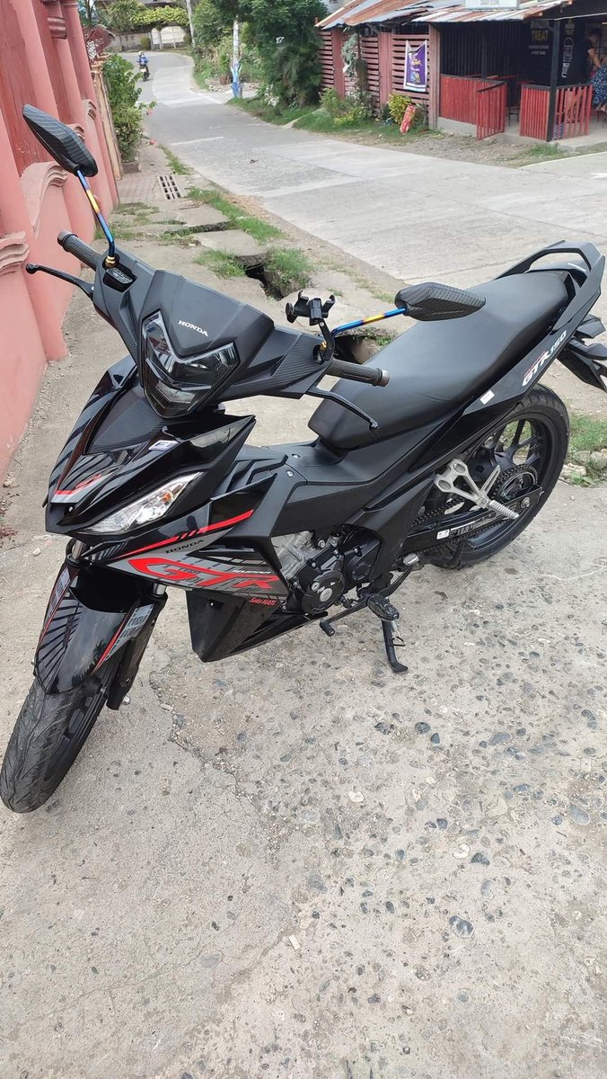 TripleAdee's tweet photo. iPhone 17 pro.     OR.    Lady’s bike 
     Which of them is a big boy purchase https://t.co/hFlY1ELHGq