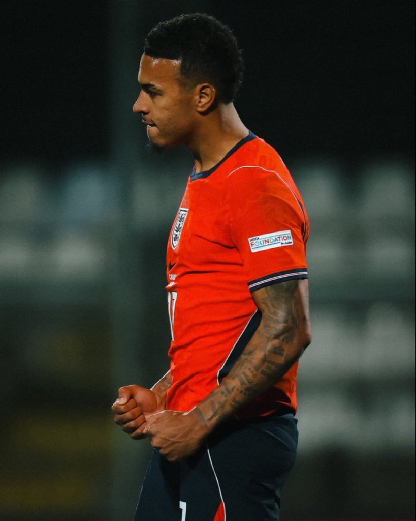 DavidJuwonl3's tweet photo. England best player, Morgan Rodgers 👏💙🔥 https://t.co/0IrLgm1Zwn
