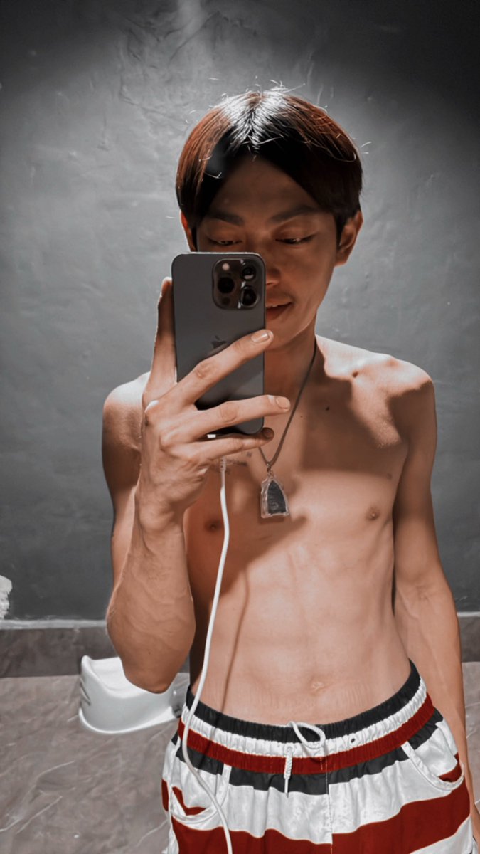 Oompk9's tweet photo. เหงาๆเอาใครได้บ้าง😂
#หนองจอก
#มีนบุรี https://t.co/EYKdN7RCaW
