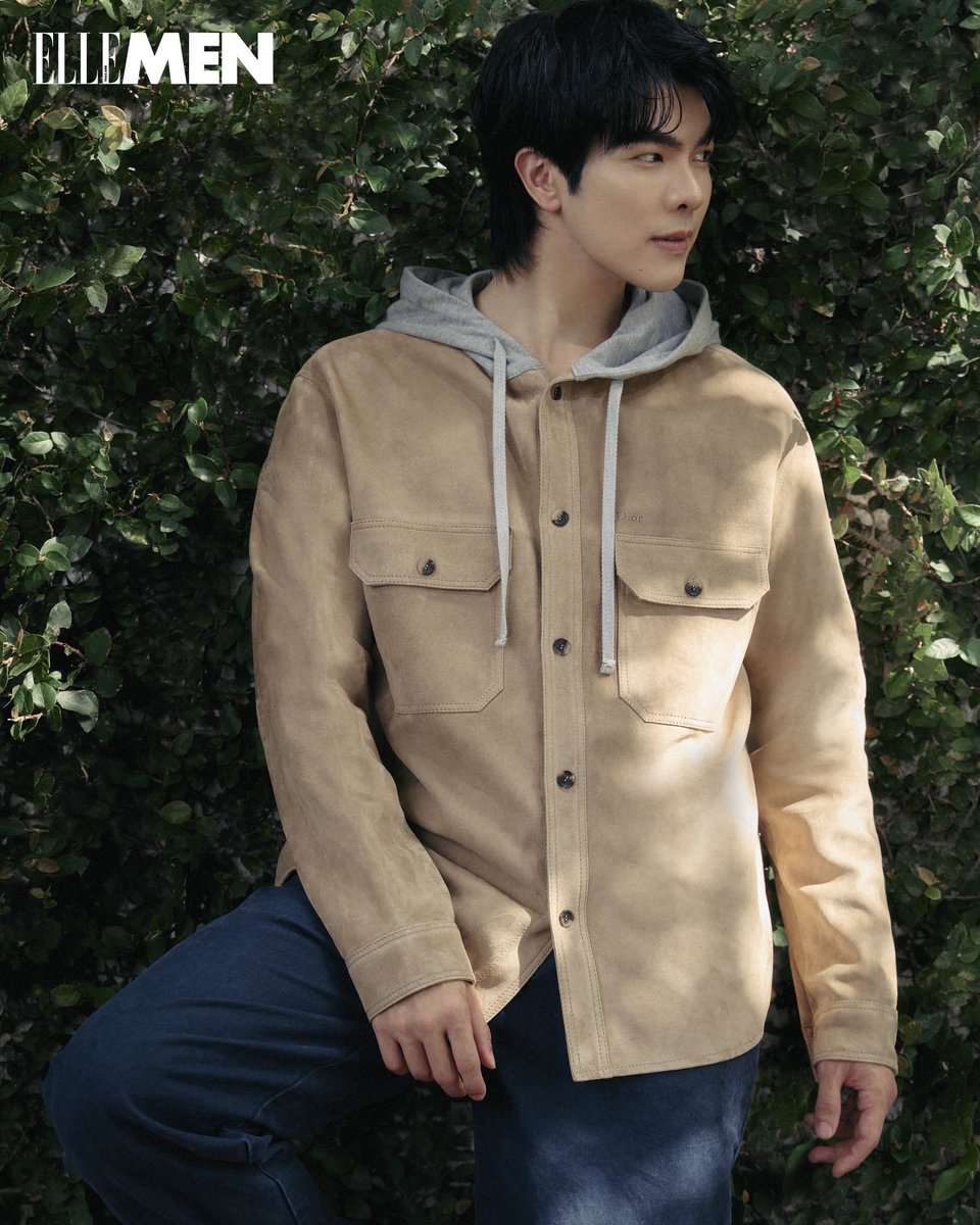 ElleMenThailand's tweet photo. อีกหนึ่งแฟชั่นเซตปกของ ELLE MEN เดือนตุลาคม 2026 ที่ได้ ‘มาย ภาคภูมิ’ มาถ่ายทอดลุคหล่อจาก Dior Spring 2027 คอลเล็กชั่นที่ผสมผสานความคลาสสิกและความร่วมสมัยเข้าไว้ด้วยกัน
#ElleMenThailand
#ElleMenAndMilePhakphum
#MilePhakphum
#Dior
#DiorSpring27 https://t.co/JgSmqmoDWk