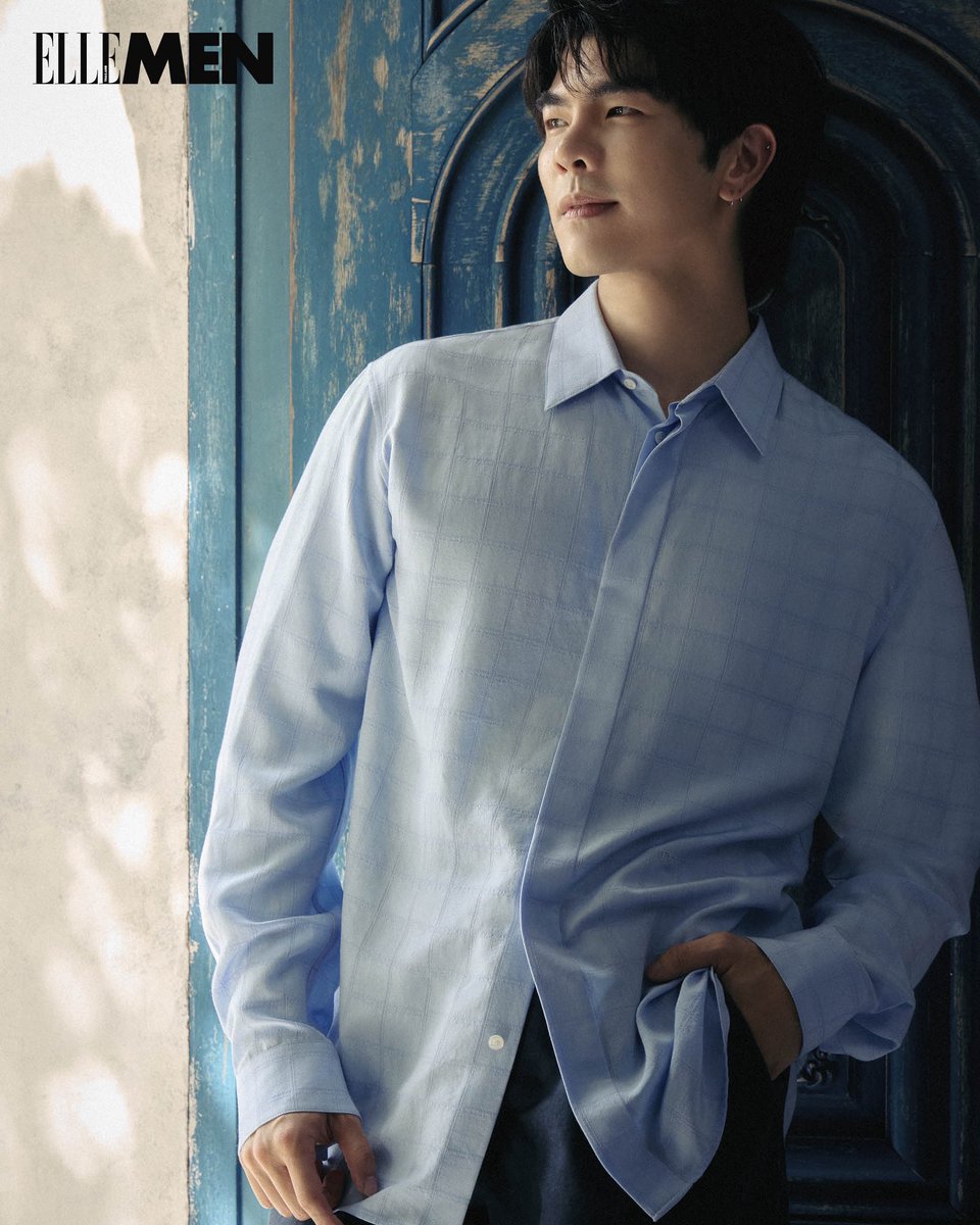 ElleMenThailand's tweet photo. อีกหนึ่งแฟชั่นเซตปกของ ELLE MEN เดือนตุลาคม 2026 ที่ได้ ‘มาย ภาคภูมิ’ มาถ่ายทอดลุคหล่อจาก Dior Spring 2027 คอลเล็กชั่นที่ผสมผสานความคลาสสิกและความร่วมสมัยเข้าไว้ด้วยกัน
#ElleMenThailand
#ElleMenAndMilePhakphum
#MilePhakphum
#Dior
#DiorSpring27 https://t.co/JgSmqmoDWk