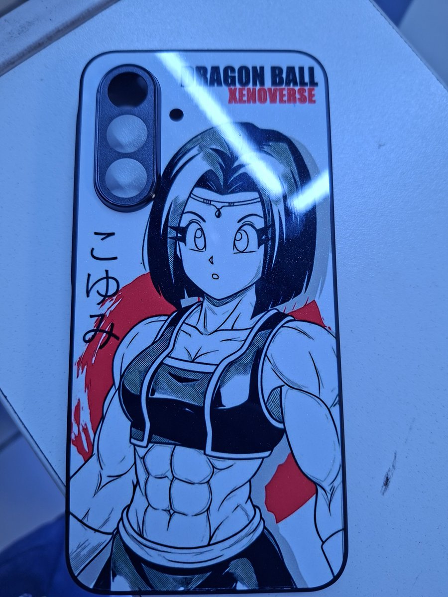 Fumikatzu141988's tweet photo. I made a personalised phone case based on a design I created of my OC from Xenoverse 2, and the result turned out amazing 🥹
I don’t know about you, but I absolutely fall in loved with this work ♥️ https://t.co/oaRdMYAaJQ