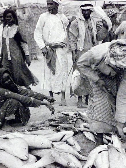 StonedOnQat's tweet photo. Within 40 years, your country went from this to that. From Arabic speaking to Hindi and Tagalog speaking.

You should be the last person to lecture anyone about a loss of identity. https://t.co/jIE8URO0Xr