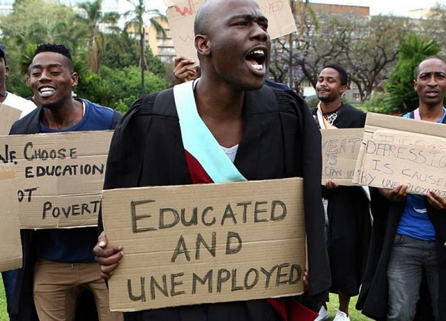 afanofruhamya's tweet photo. The reason why I asked who needs a job, is to understand the situation. In the next Kisanjja . Gen. MKM the HERO will solve unemployment issue. We've started by eliminating Corruption. Thanks Ugandans for insights!! https://t.co/YdcBTkYF2v