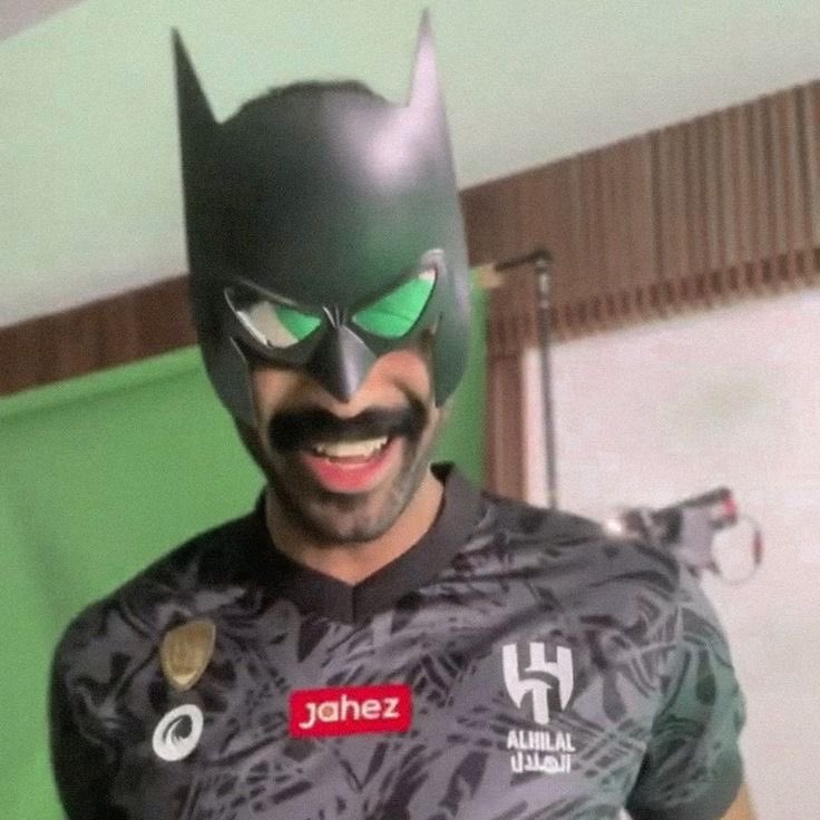 s5rmory's tweet photo. اشكرك ياباتمان🦇🦇🦇🇸🇦🇸🇦🇸🇦💚 #العويس https://t.co/qJ0bLRz41A
