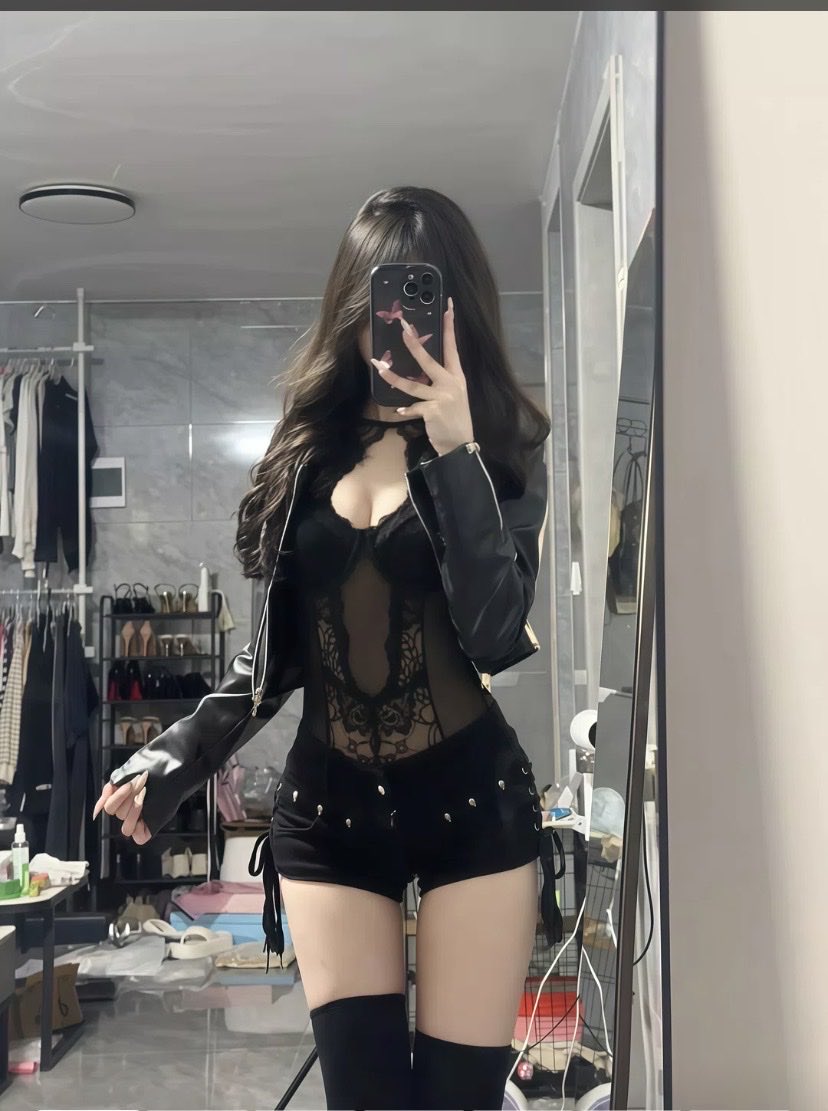 lauraheldaduck's tweet photo. 快把大吧唧放我嘴里 #母猪 #微胖 #女高 #盯射  #女s  #榨精  臭鸡巴乖乖射出来 #母狗https://t.co/70qYeFUXvw https://t.co/pGVnpM5YCw