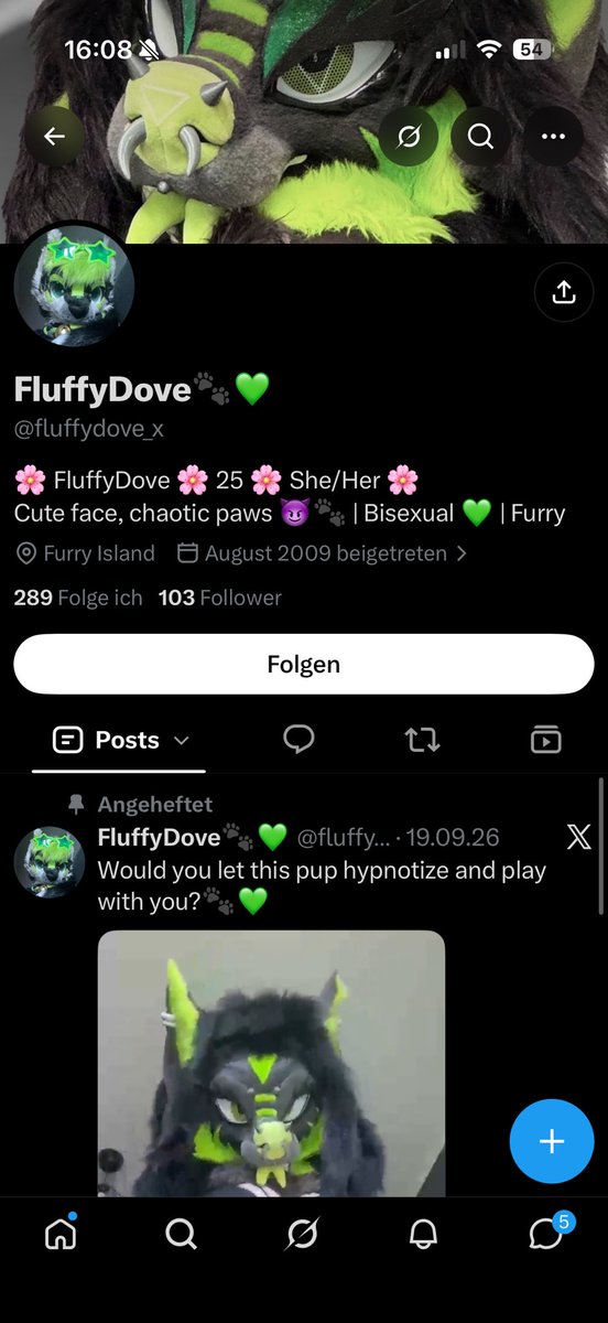 Acidgreenmutt's tweet photo. Hey guys please block and report this account! They are stealing my pictures https://t.co/IjplpqzBV1