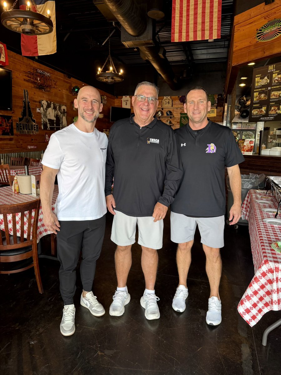 trainRP's tweet photo. Great opportunity to speak to the Denton HS football team before their game last night &amp; share a message that has meant a lot to me throughout my career and life.

Presence. Purpose. Pursue.

Even better having two of my mentors there @beaty_david @coachjoemartin 

We Will Win. https://t.co/ecqlCZ5ZWp