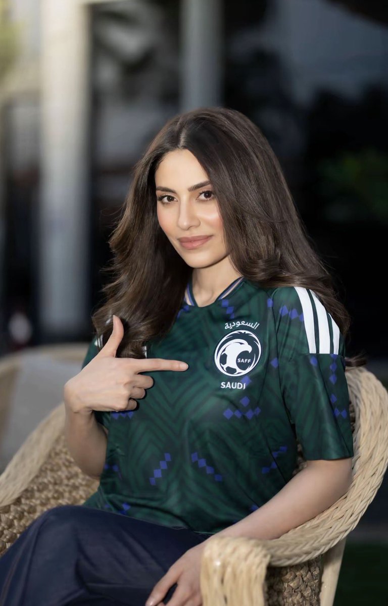 zeeeennnnoo's tweet photo. قايله لكم من اول خلو إلهام تشجع السعوديه ونوصل ووصلنا 🥳💚⭐️
مبروك التأهل لنهائي يا أعظم وطن 🇸🇦 https://t.co/UkJrCoA6ke