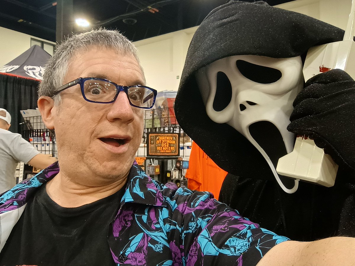 chrisdsav's tweet photo. Silver Scream Con pictures @SilverScreamCon #horrorconventions https://t.co/F25q56C7yY