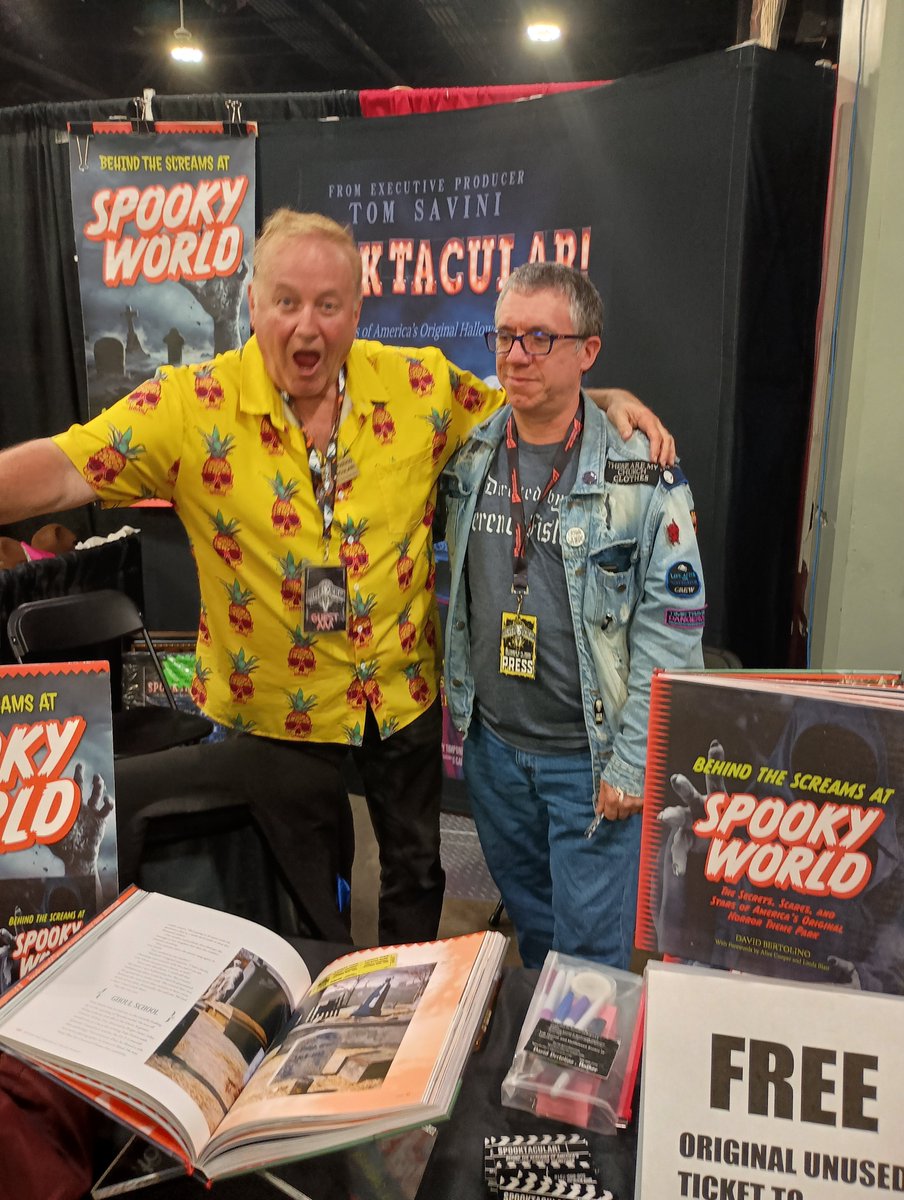 chrisdsav's tweet photo. Silver Scream Con pictures @SilverScreamCon #horrorconventions https://t.co/F25q56C7yY