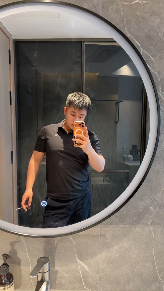 Aercevv's tweet photo. 直男很会拍
#大鸡巴 #大肉棒 #直男 https://t.co/UQs6RomeZ0