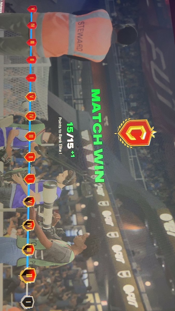 ALialenezi27's tweet photo. First fut champion , Rank 1 after a two year break  ..  not bad! 🔥 https://t.co/HPkAxQiwFE