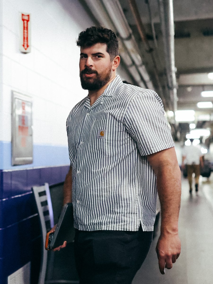 Yankees's tweet photo. Clocking in 💼 

#RepBX https://t.co/RQ8EG0GnEL