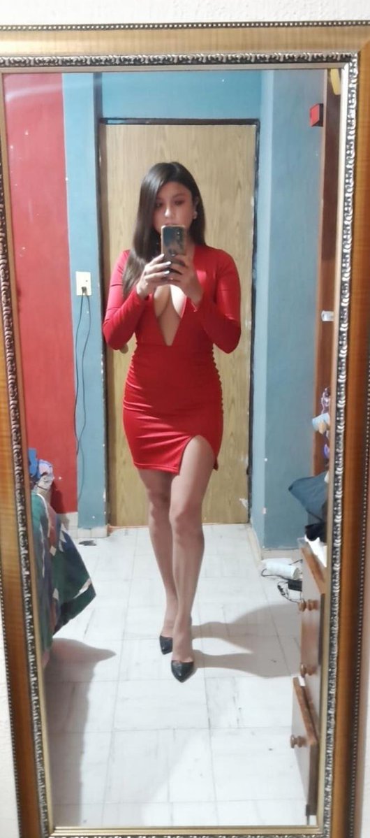 Zulimon85's tweet photo. Andar con una mujer madura no es “conformarse”.
Es subir de nivel.
Aquí van 10 razones reales (sin romantizar ni endulzar):
1/10 👇 https://t.co/Gu9V8f0jyi
