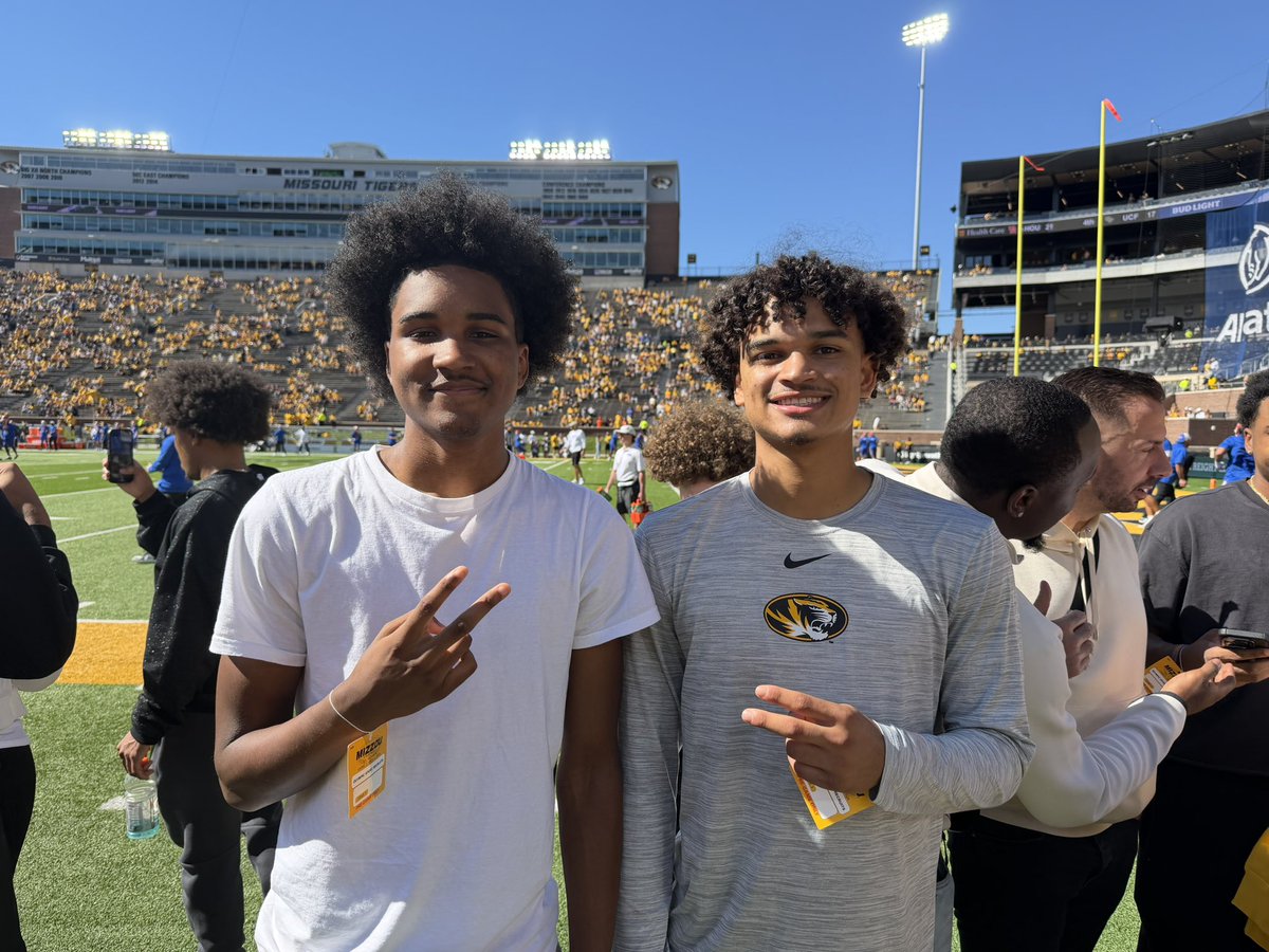 thevandalorian's tweet photo. Class of 2027 four-stars Devin Cleveland and Scottie Adkinson (#Mizzou commit) during their official visits

https://t.co/xSmtJaFhJz https://t.co/MJKoeyL0gP