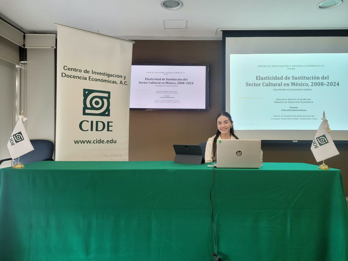 ded_cide's tweet photo. 🎓 ¡Felicidades a Frida Sofía Almaraz Sánchez, egresada de la Maestría en Desarrollo Económico del CIDE (gen. 2024-2026), por presentar su tesina «Elasticidad de sustitución del sector cultural en México, 2008-2024: una mirada a la economía creativa»! 🧵👇 https://t.co/86ASTIkHl1
