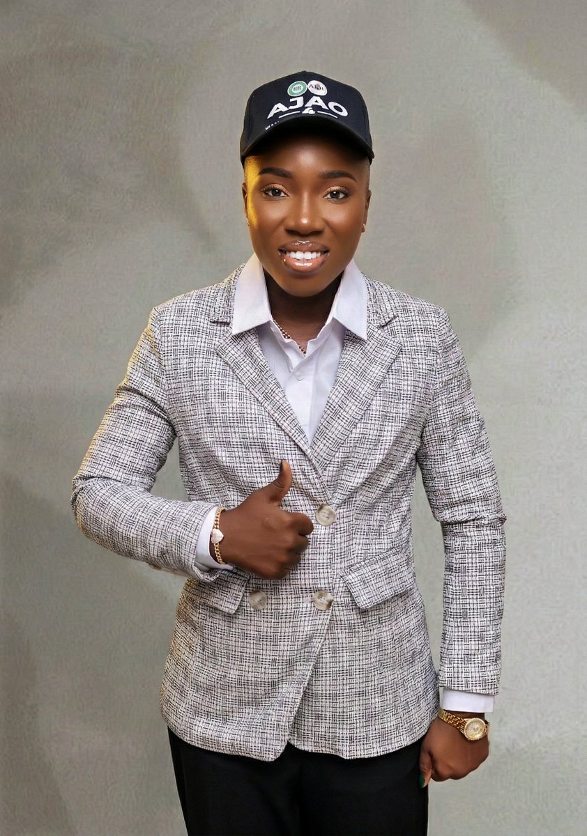 joke_aj1's tweet photo. I am the most peaceful Comrade to ever exist 😁. Comr Ajao Adejoke...
Even @iambabtee can agree with me. https://t.co/tIyyoTUG4p
