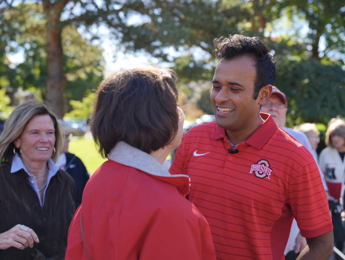 VivekGRamaswamy's tweet photo. Incredible Saturday morning kickoff with volunteers before another day of door-knocking in central Ohio. Headed from here to Vandalia. https://t.co/9Hmzmvrwkf