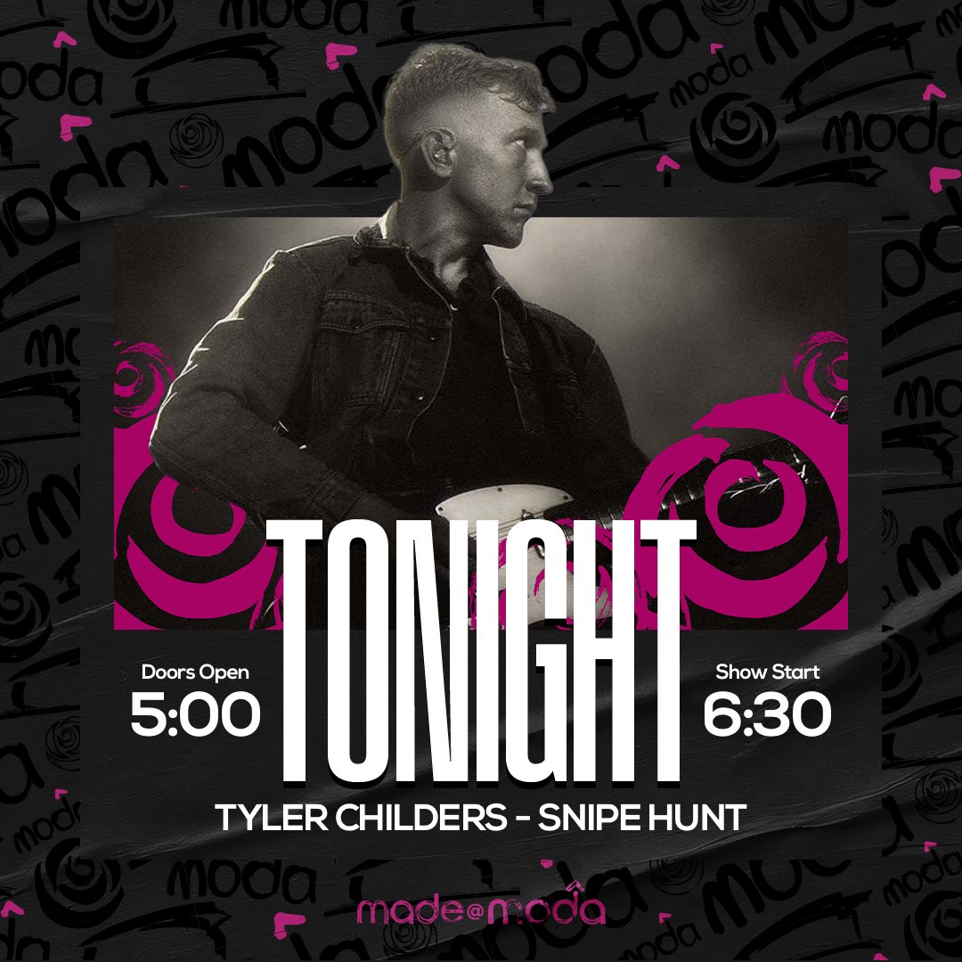 ModaCenter's tweet photo. 🪕 TONIGHT 🪕

Tyler Childers is bringing his Snipe Hunt Tour to Moda Center!

🚪: 5:00 PM

🎤: 6:30 PM

KBYG: https://t.co/KdarPIzXx5 https://t.co/w7T9mkTgbi