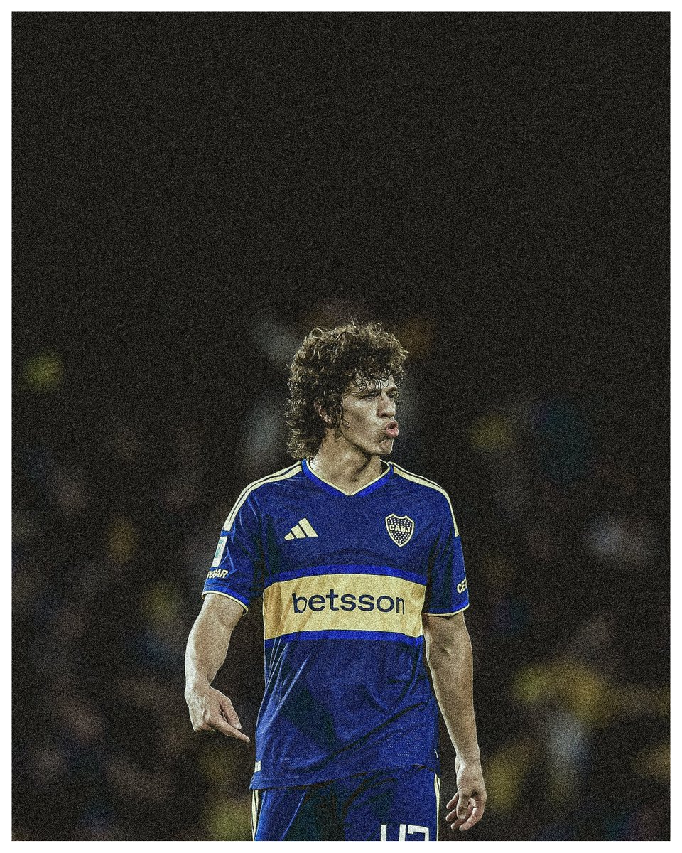 sashajrrr's tweet photo. No podes tener TANTA pinta de central historico de Boca hermano, Jagger nació para eso, se tiene que dar https://t.co/UnRaN8sAYp