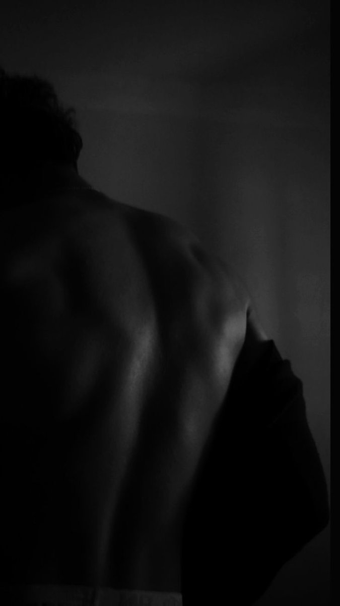 clarewirwin's tweet photo. "Night's darkness soon is past and gone..." Danish hymn
#lovers #desire #romanticlove #Passion #love #loveinwords #romantic #masculinebeauty #femininebeauty #LiteraturePosts #lyrics #hymn #talesofburninglove #divinefeminine #divinemasculine https://t.co/WPxrH8spbN