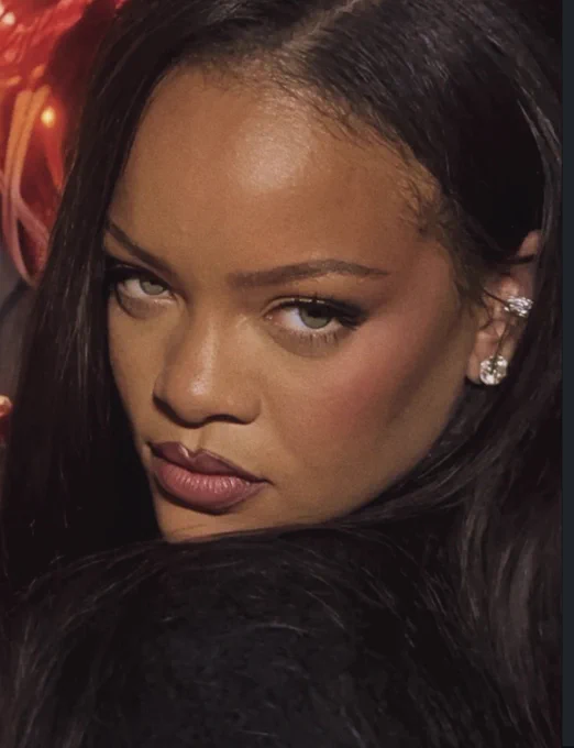 Image from Rihanna Roulette ⚓️ (@RihannaRoulette)