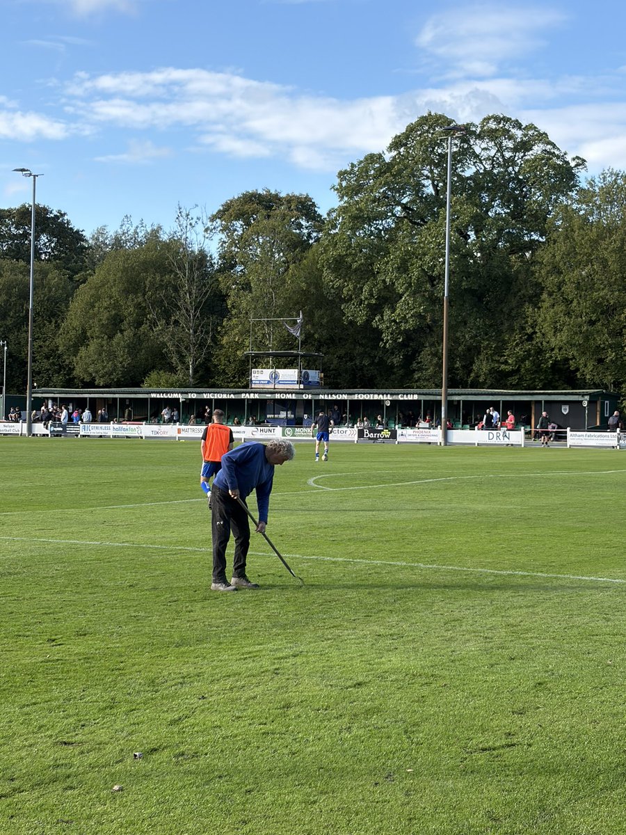 scorbishley92's tweet photo. The top two in the @nwcfl premier fought it out today and on warm autumnal afternoon. The away side @Droylsden_FC reduced to ten men before half time. Superb afternoon out down at @Nelsonfc1 - the ground is looking excellent. https://t.co/rH9yiaGb4h