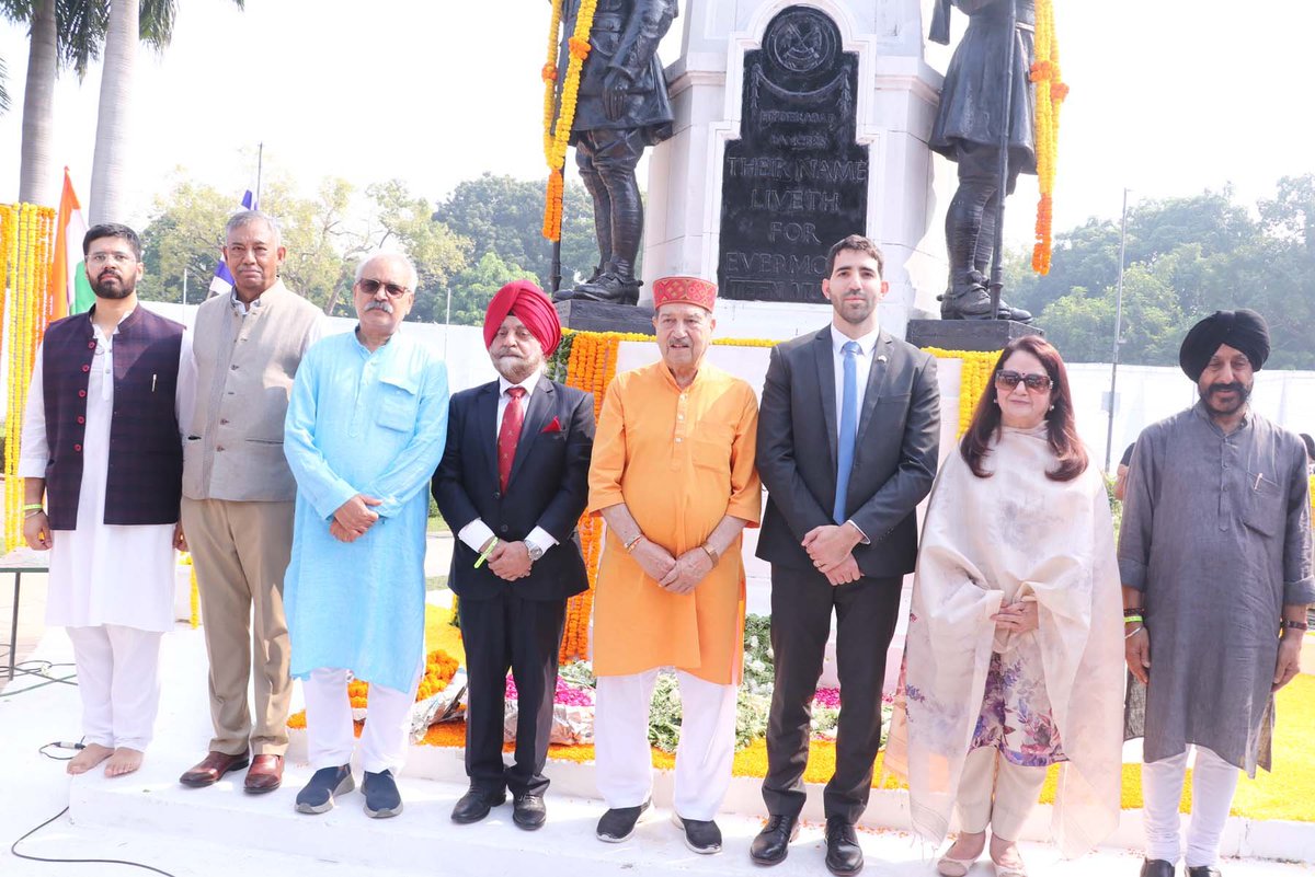 RSJM_HQ's tweet photo. At the 108th Haifa Victory Day Commemoration at Three-Murti Haifa Chowk, New Delhi, We honour the Indian soldiers whose courage contributed to the liberation of Haifa and the pursuit of peace.
#HaifaVictoryDay #IndiaIsraelFriendship #FANS https://t.co/tbgl1UNTEi