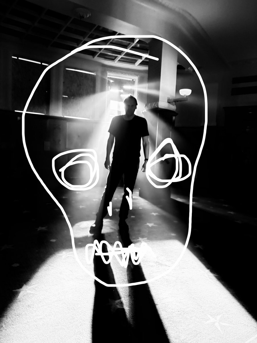 MorkOla's tweet photo. Art 🫤 är när det finns alternativ…..vägar https://t.co/JGRpqkMCc8