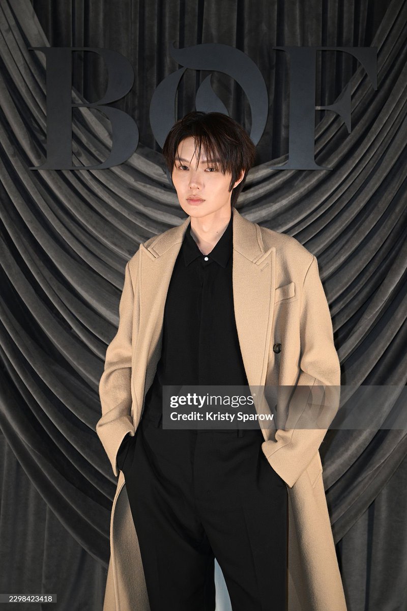 daisylyys's tweet photo. หล่อมากง่ะ 🧎‍♀️‍➡️🧎‍♀️‍➡️

KENG NAMPING AT BOF 500 GALA
#BOF500xKENGNAMPING
#KengNamping
#KengHarit #nampingster https://t.co/i6aeYewIKB