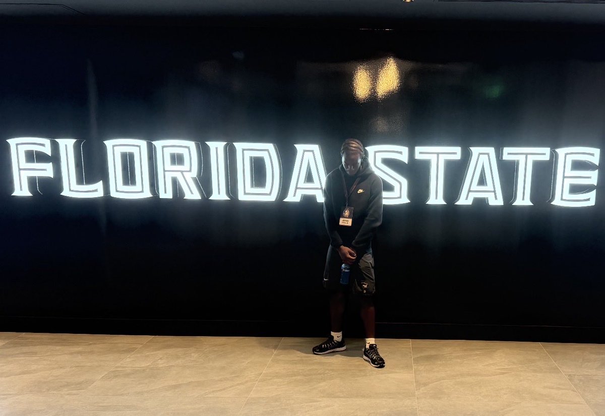 BigDripBoonya's tweet photo. Game day Go NOLES!!!!! @ahspatfootball @CoachBlu954 @FootballHotbed @JerryRecruiting @247recruiting @RyanSnyderOn3 @RivalsHS @MaxPreps @FSUFootball @LawrenceBl83397 @CNee247 https://t.co/NqlkvwosAh