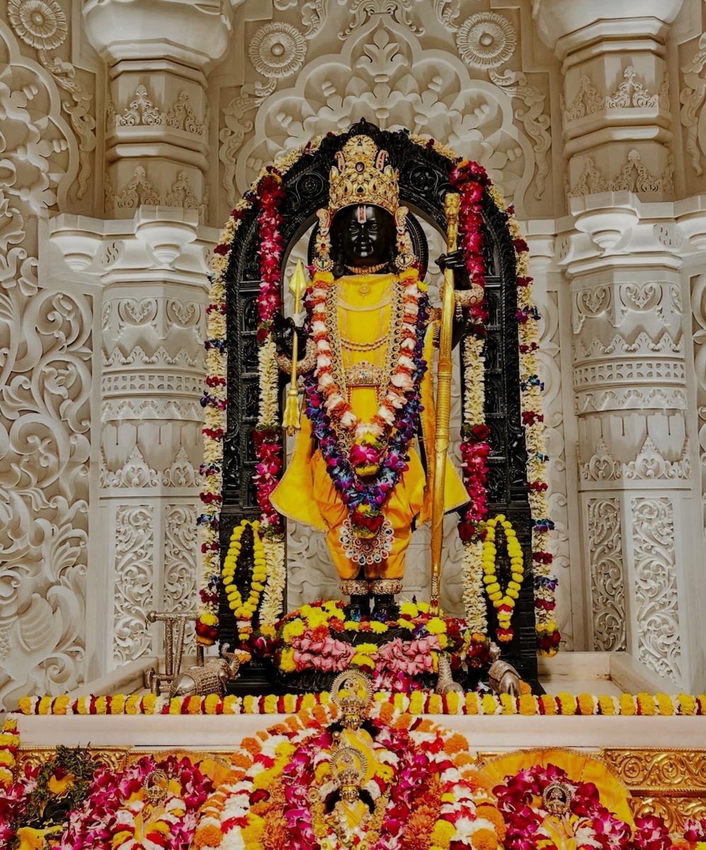 MSunilBishnoi's tweet photo. राम नाम से बड़ा न कोई तप है, 
न कोई जप और न कोई भाग्य। ❣️

शुभ प्रभात वंदन 🌄 
जय श्री राम 🚩 
हर हर महादेव 🚩 
आपका दिन मंगलमय हो 🙏 
Good morning 🌅 https://t.co/xydTjojr9l
