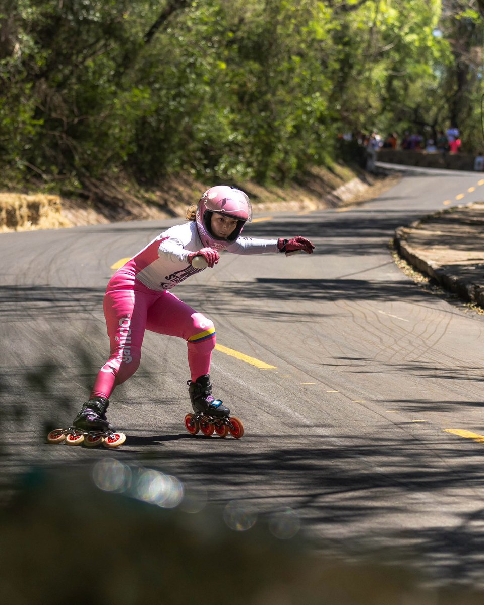 planbparaguay's tweet photo. Cerro Lambaré isn’t actually in Lambaré. It rises 156m above sea level inside Asunción, beside the Paraguay River. 🇵🇾

Usually, it’s a quiet city landmark.

This weekend, it’s a racetrack.

World Skate Games athletes are flying down it on inline skates, downhill boards and street luge.

What a place to race. 🔥🛼🛹