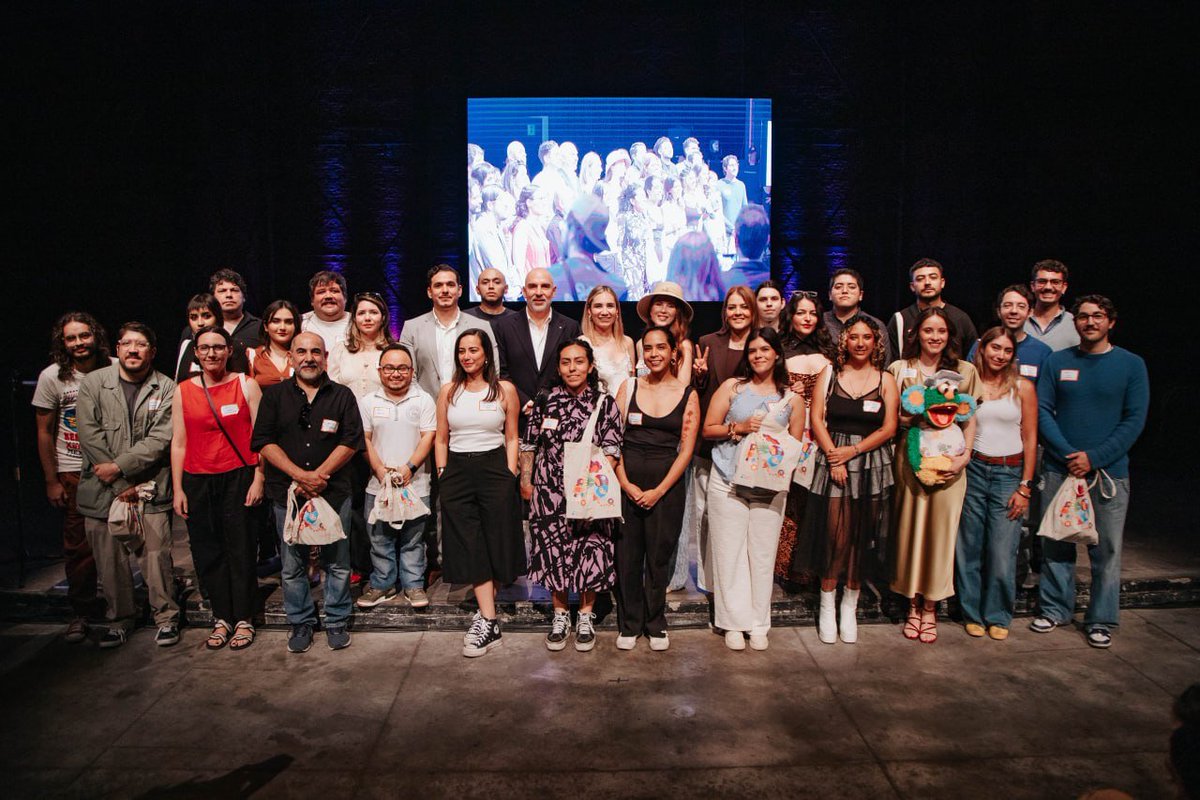 VeroDelgadilloG's tweet photo. El talento tapatío tiene mucho que contar.

35 proyectos fueron seleccionados para formar parte de la 6.ª generación de Creativa GDL, en sectores como videojuegos, contenido, producción audiovisual, animación, diseño y arte digital.

Sigamos impulsando sus ideas y talento. 🧡💻🎮